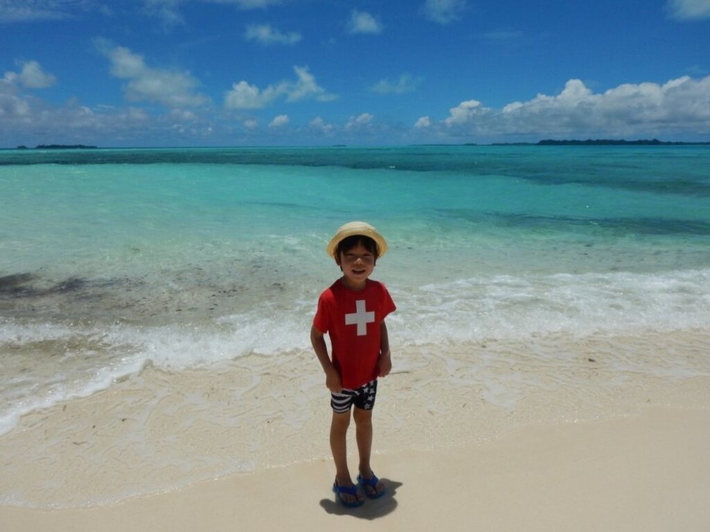 パラオ・ロングビーチの美しい海と子連れ旅行