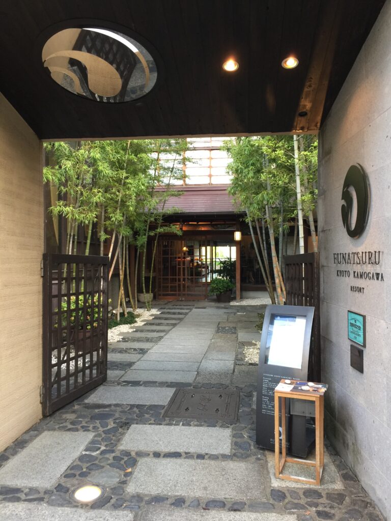 FUNATSURUで楽しむ鴨川の川床ディナー