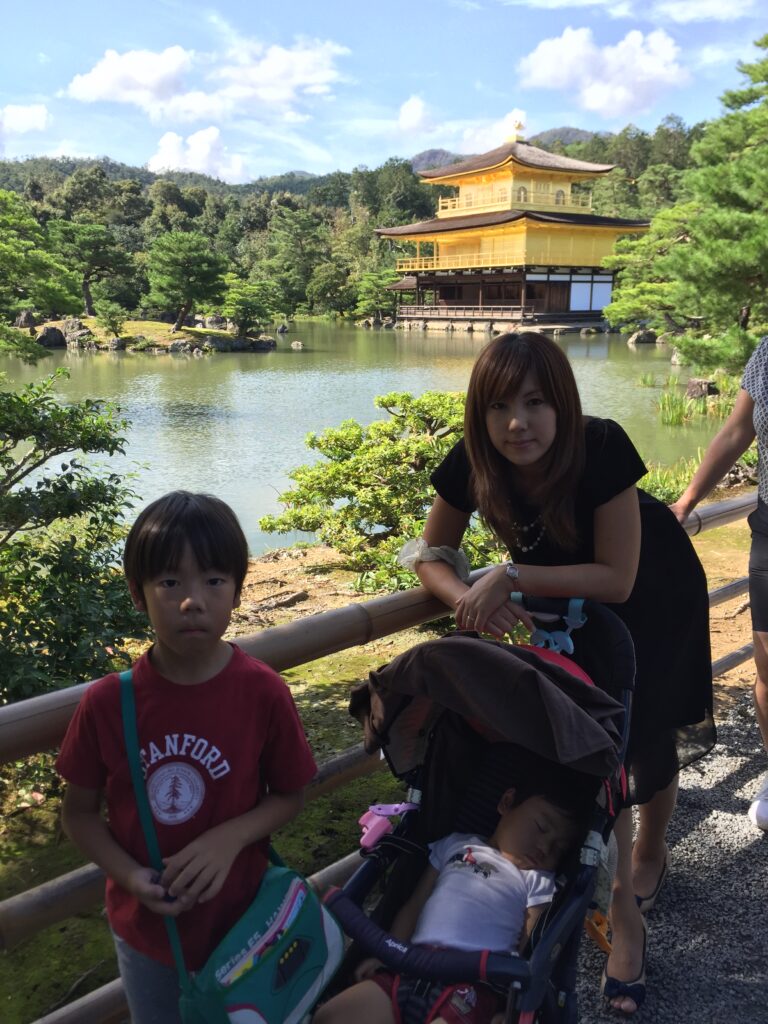 子連れで再訪した金閣寺と鏡湖池
