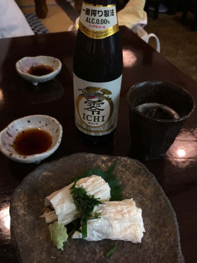 雨の日の中禅寺湖周辺で食べた湯葉刺しとゆばとろ蕎麦