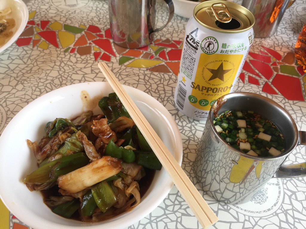 嬬恋村で朝摘みしたキャベツを使って作ったキャンプ飯の回鍋肉