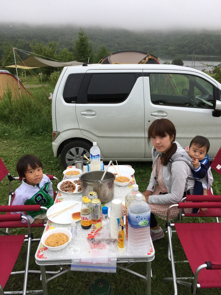 無印良品カンパーニャ嬬恋キャンプ場で食べた最後の夕食「キャベツ鍋・チキンラーメン・ガーリックステーキ」