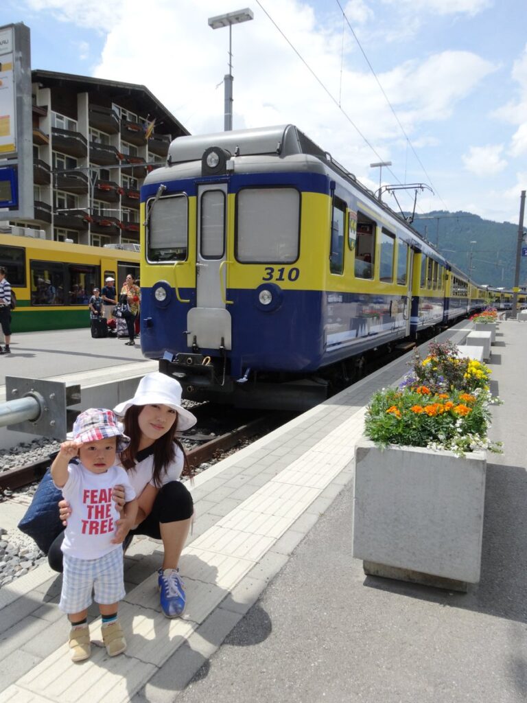 シーニゲ・プラッテへ向かう途中の山岳風景