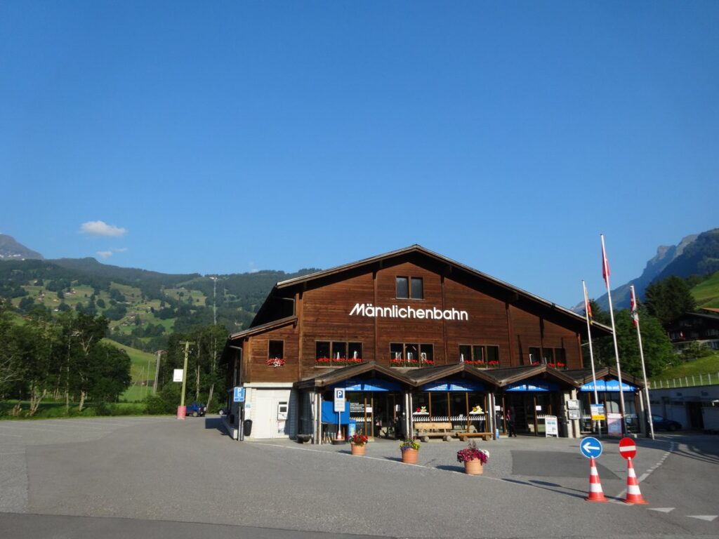 グルントからメンリッヒェンへ向かうゴンドラ移動