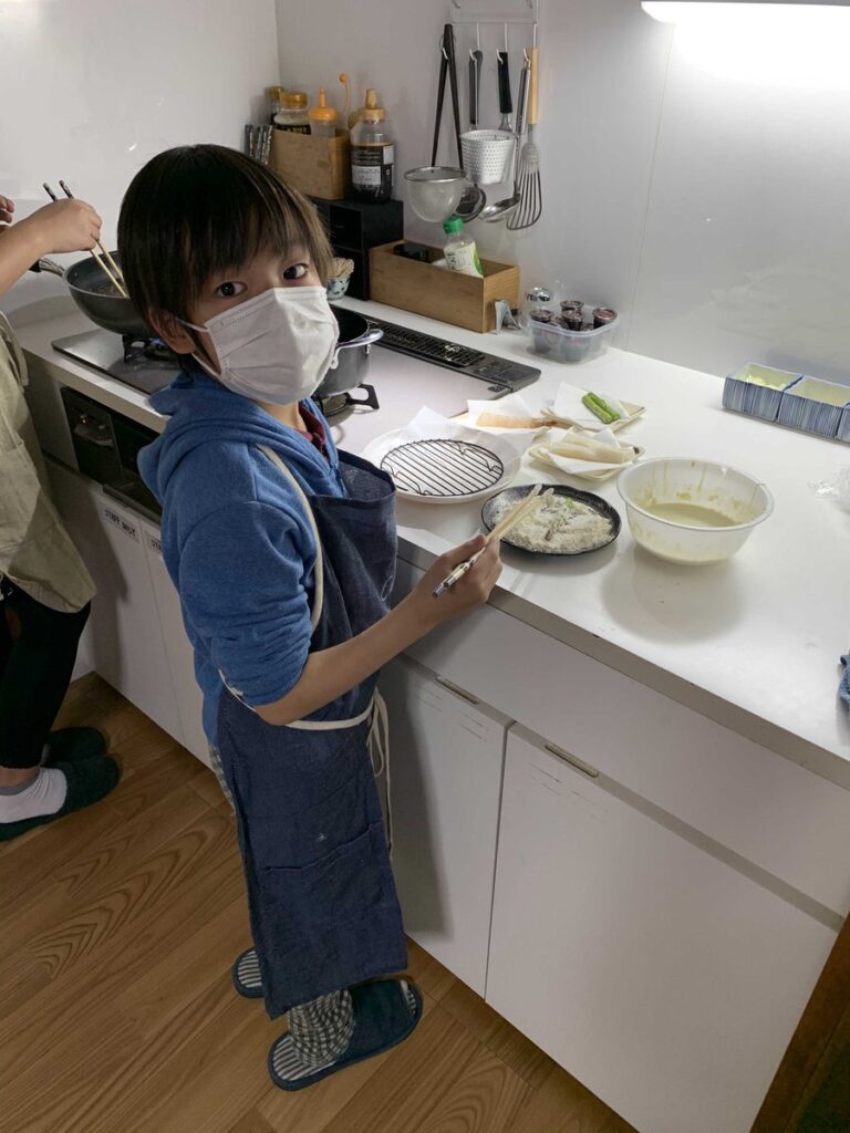 郷土料理体験教室 富士家の天ぷら作り