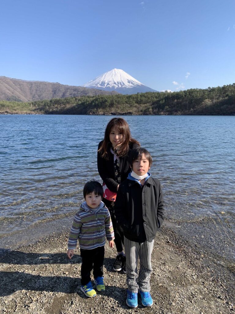 富士五湖の一つ西湖での観光