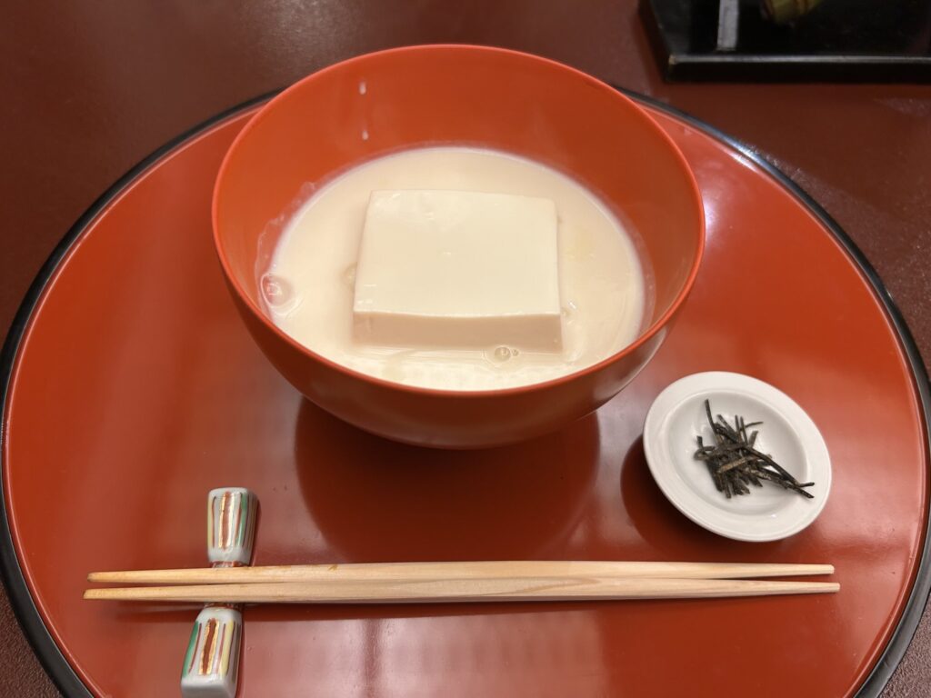 「東京・芝 とうふ屋うかい」～外国人ゲストのおもてなしには鉄板の場所