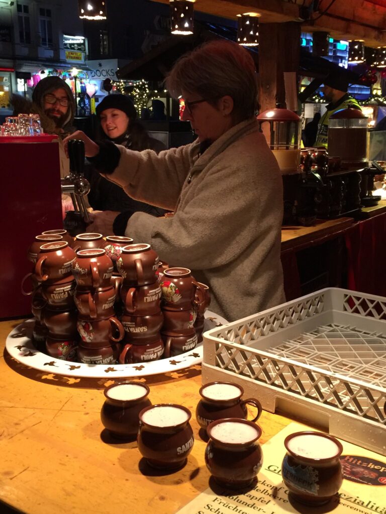 ハンブルクのおすすめ観光スポット：クリスマスマーケット