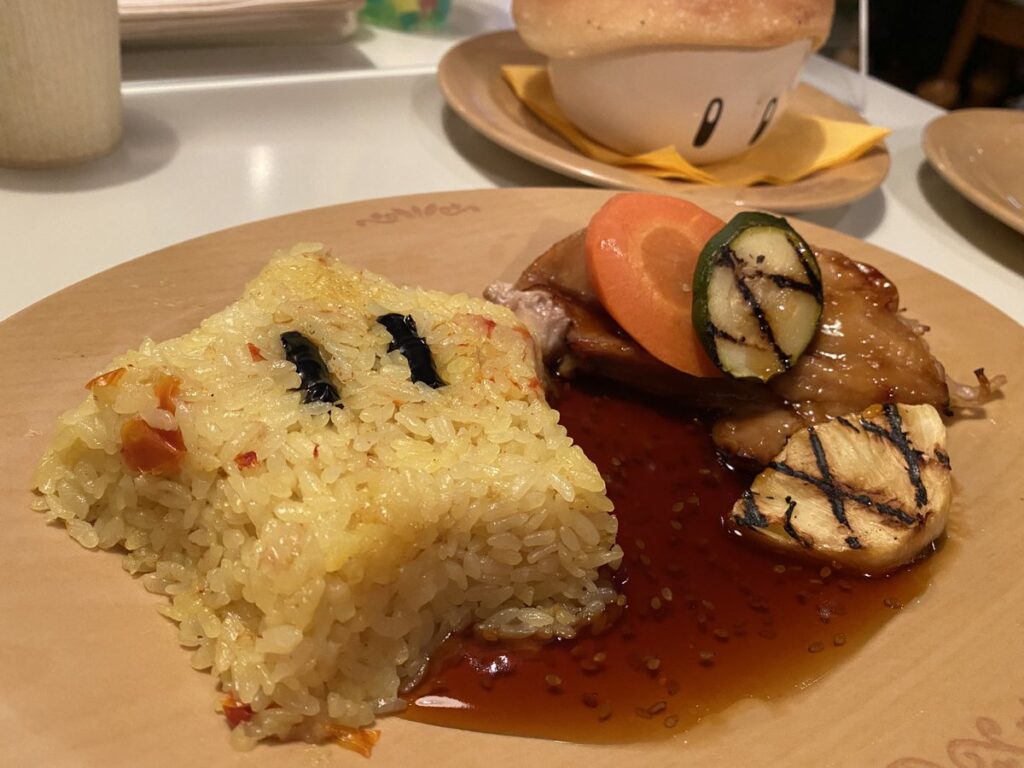 キノピオ・カフェでの夕食