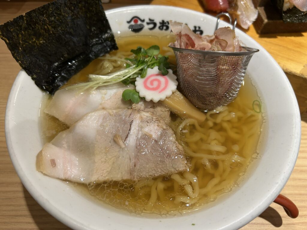 鮨とラーメン うおがしや