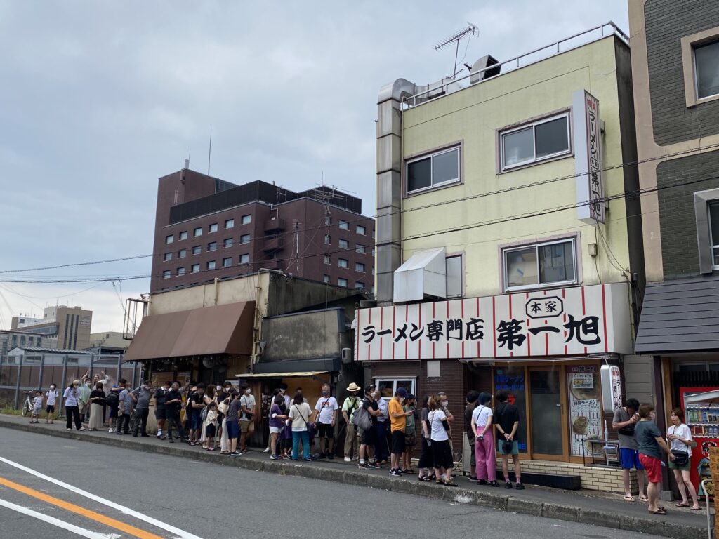 京都で味わいたい京都ラーメン：京都 本家 第一旭本店