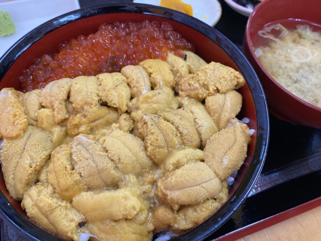 稚内の「樺太食堂」でいただく「うにだけうに丼」