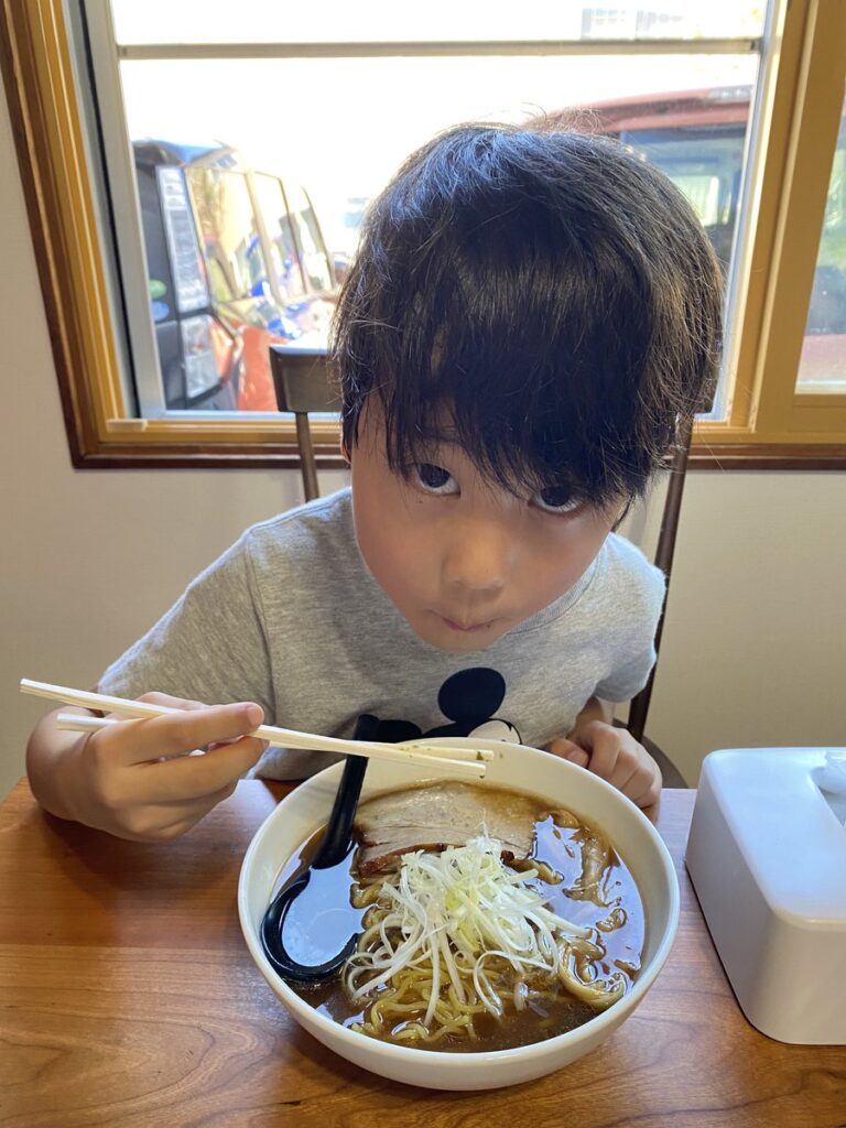 利尻らーめん味楽の焦がし醤油ラーメン