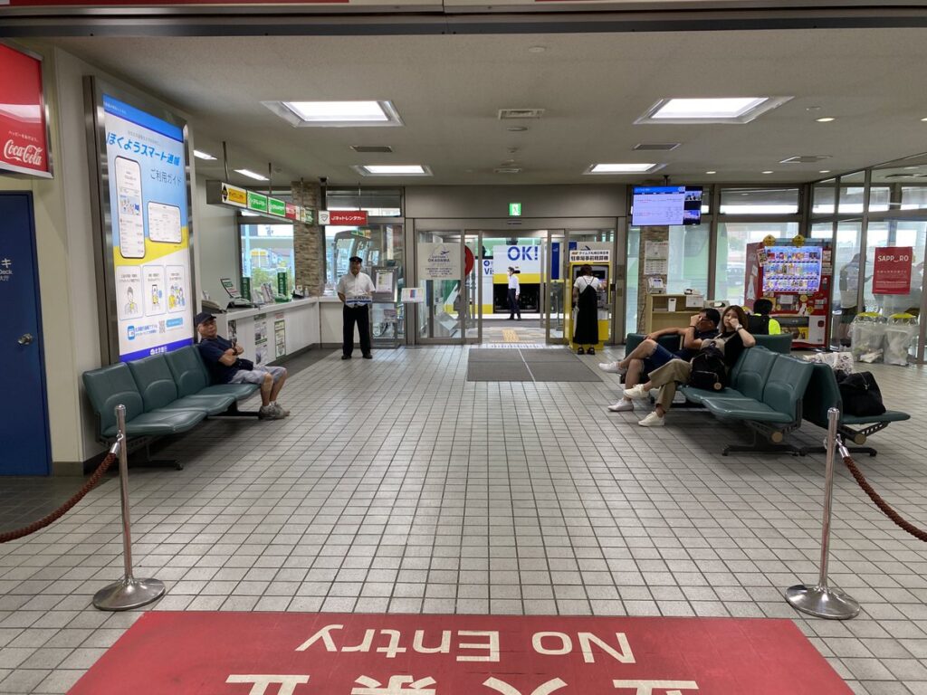 丘珠空港の札幌駅行き接続バス