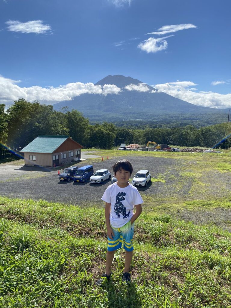 熱気球体験後に眺めた朝の羊蹄山