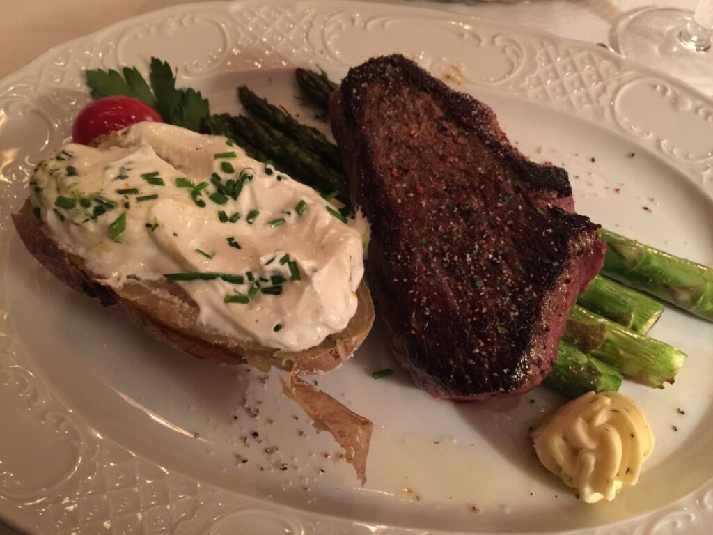 ハンブルク・ドイツ料理屋Krameramtsstuben