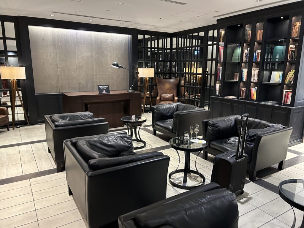 羽田空港・JALファーストクラスラウンジ「RED Suite」