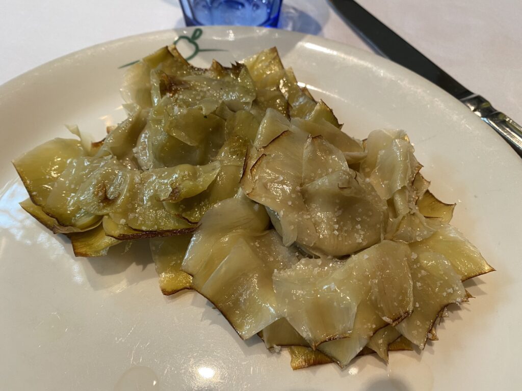 マドリード・バスク料理屋「El Pimiento Verde - Quintana」でいただくアーティチョーク