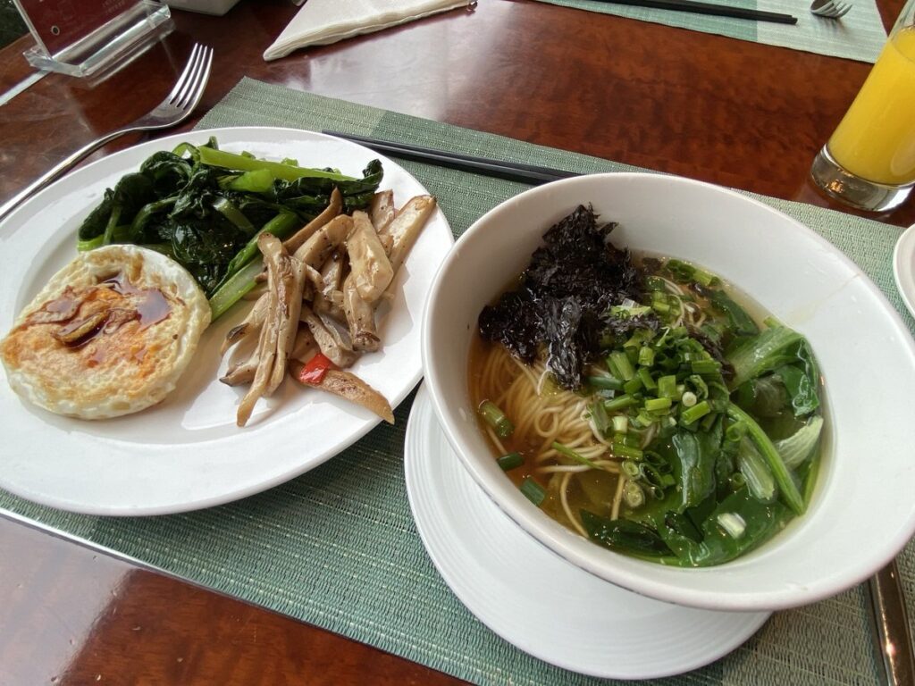 KWEE ZEEN ALL DAY DININGで食べた蘇式麺