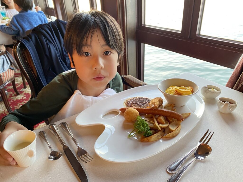 『成瀬は成瀬は天下を取りにいく』｜大津港ミシガンクルーズ「レッツゴーミシガン」