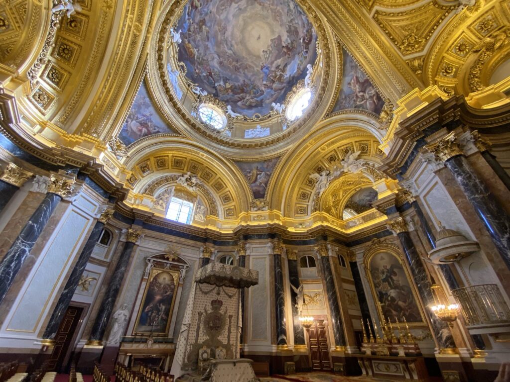 マドリード王宮：圧巻の「王宮礼拝堂」