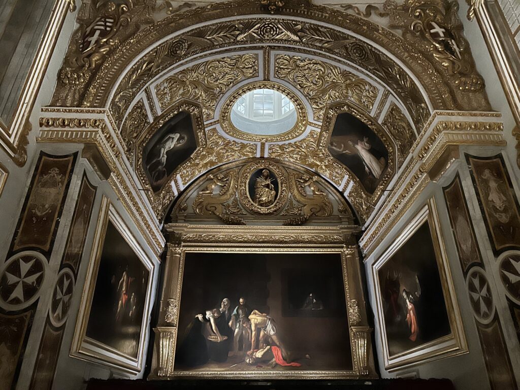 マルタ共和国の首都「バレッタ」:マルタ騎士団の財力に圧倒される「聖ヨハネ大聖堂」