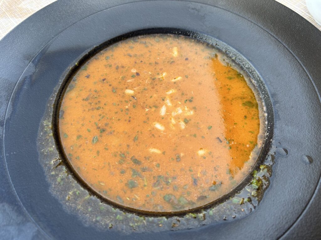 マルタ共和国・マルサシュロック:「TRELL Restaurant」のテラス席でシーフード三昧