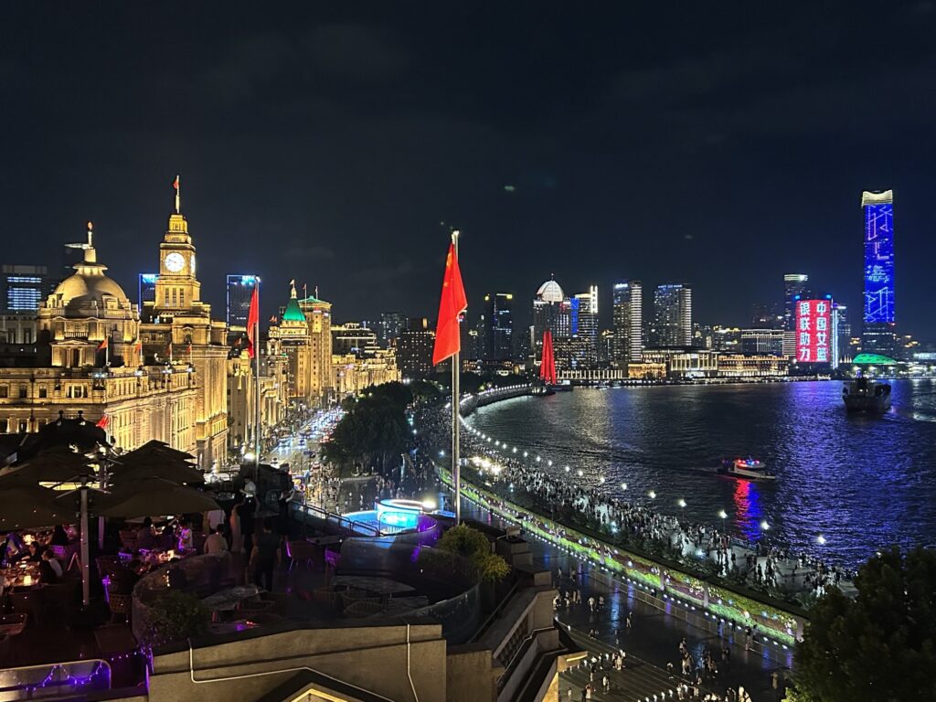The Stage 上海白玉蘭展望台から望む上海浦東の圧巻の摩天楼