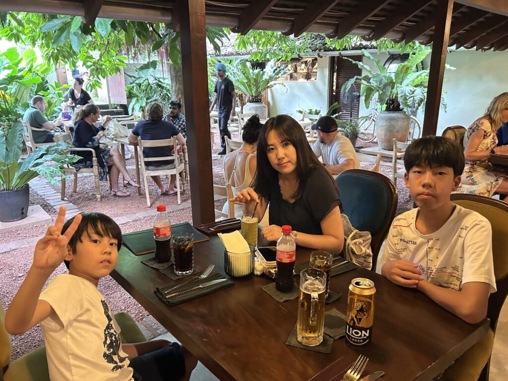 The Bungalow - Restaurant & BarのLION LAGER