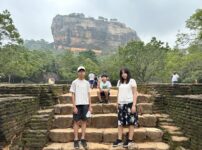 天空の古代宮殿、「シーギリヤ・ロック」