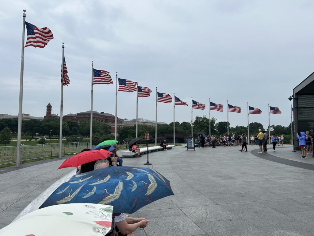 ワシントンDC 1日観光モデルコース:ワシントン・モニュメント(記念塔)