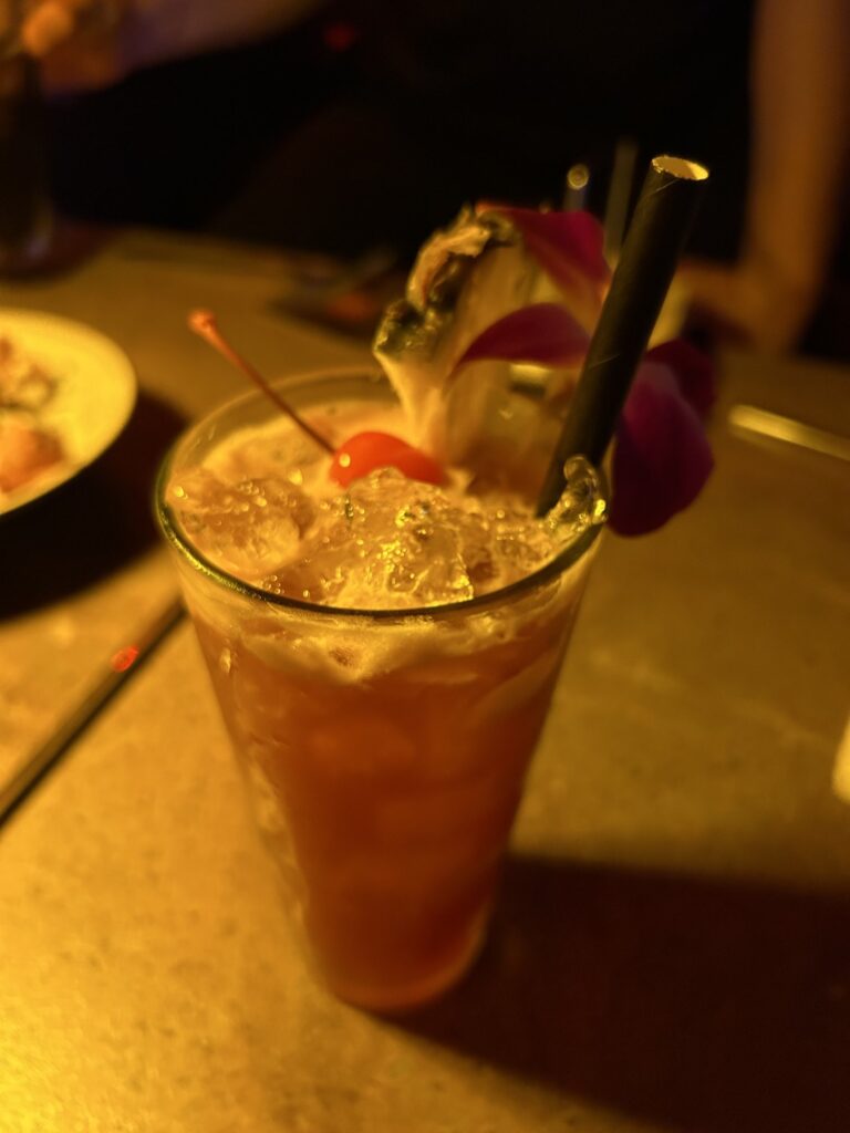 シンガポールのおすすめレストラン&グルメ:CÉ LA VI - THE CLUB LOUNGE