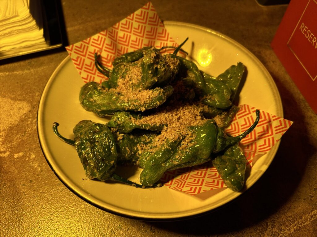 シンガポールのおすすめレストラン&グルメ:CÉ LA VI - THE CLUB LOUNGE