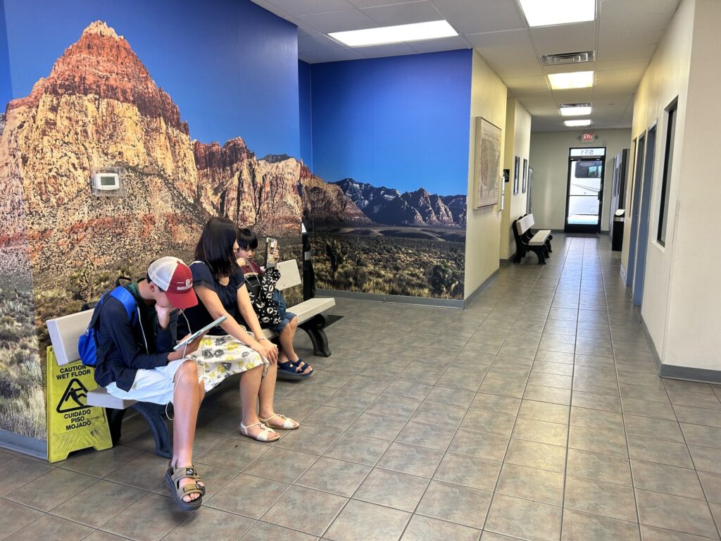 「Cruise America」でのキャンピングカーの受け取り