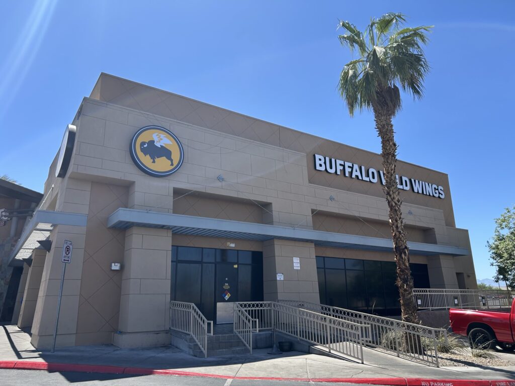 アメリカ・ハンバーガーチェーン巡り③:Buffalo Wild Wings