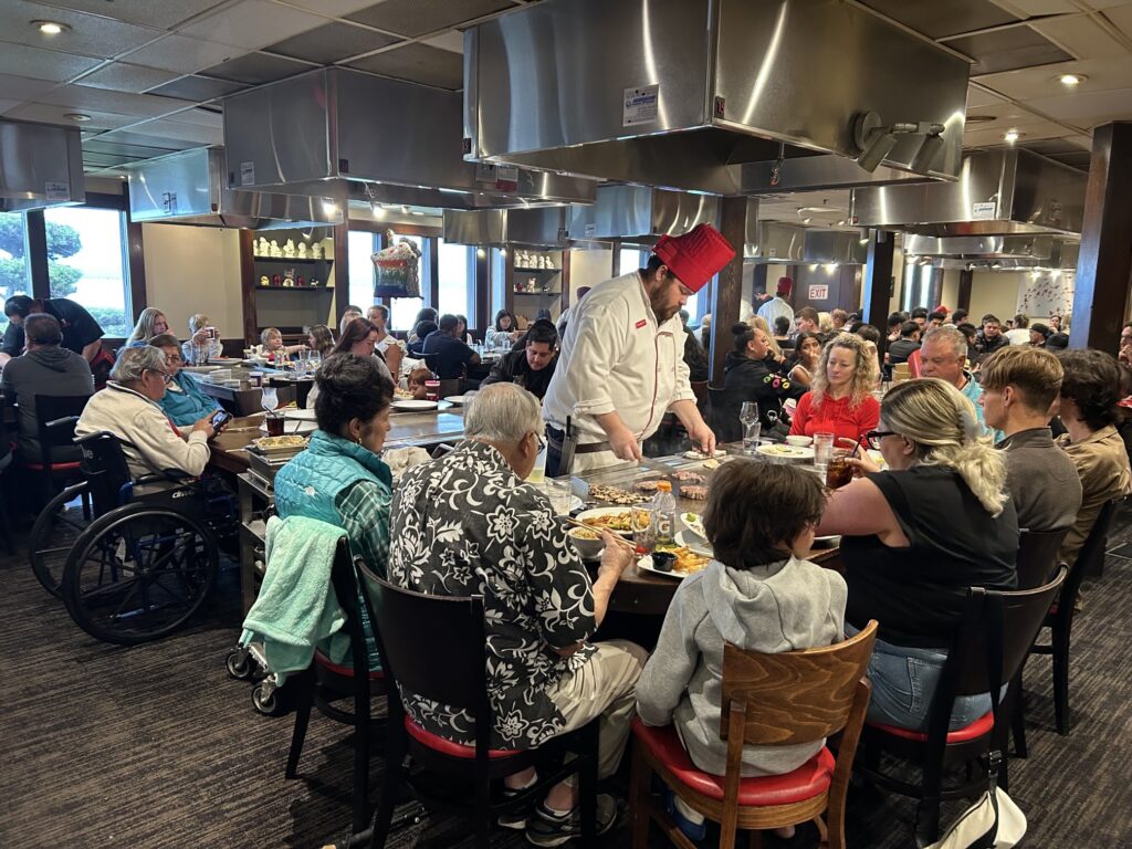 アメリカの日本食といえば鉄板焼き！「BENIHANA」