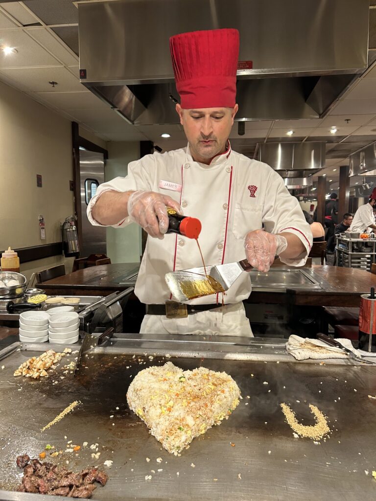 アメリカの日本食といえば鉄板焼き！「BENIHANA」