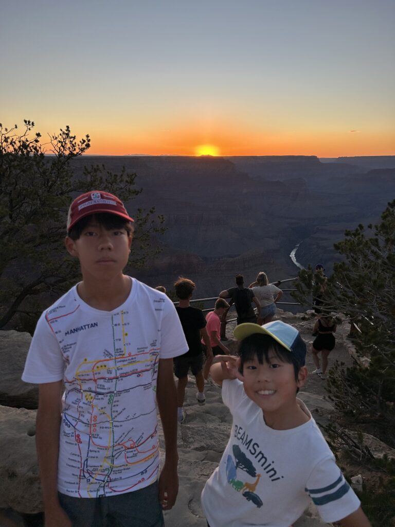 グランドキャニオン国立公園の夕日の名所