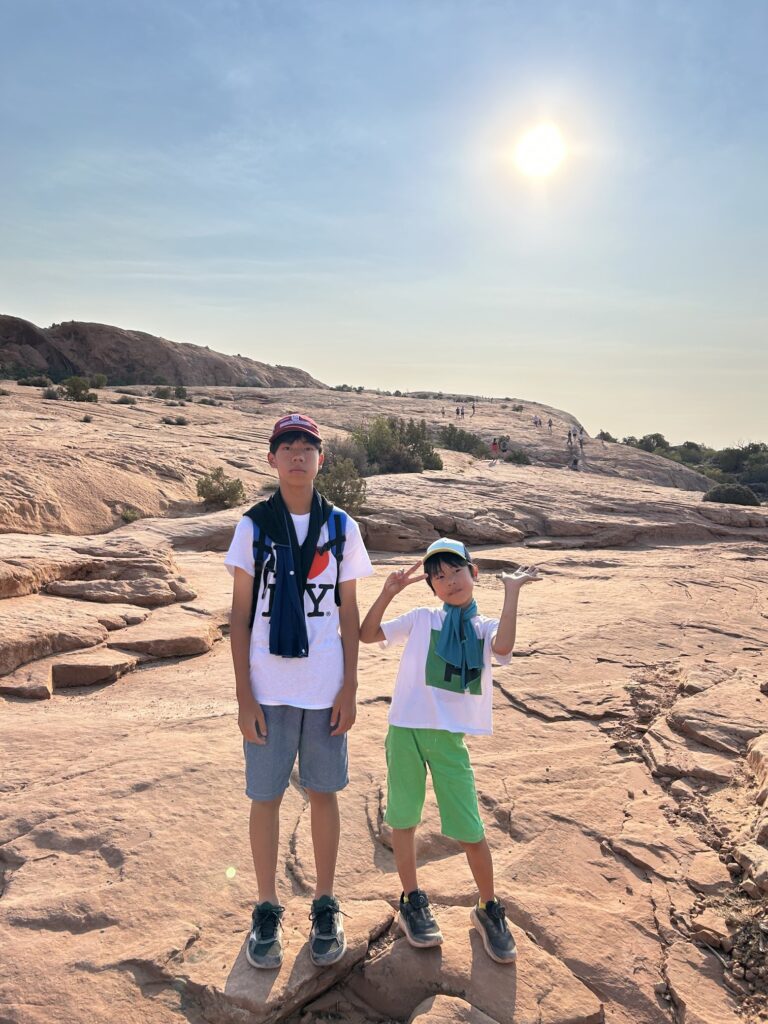 アーチーズ国立公園:「デリケート・アーチ」へのトレイル