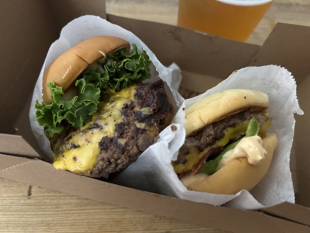 アメリカ・ハンバーガーチェーン巡り：SHAKE SHACK