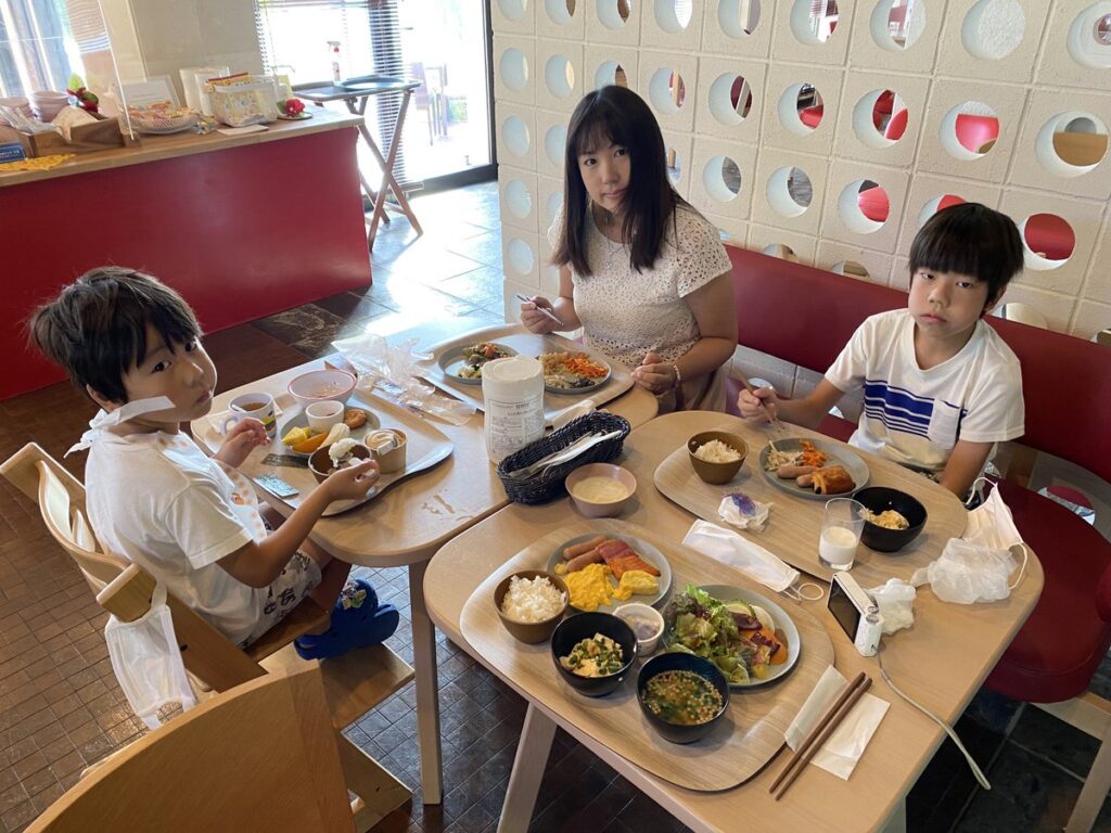 レストランOoli Ooliの朝食ブッフェ