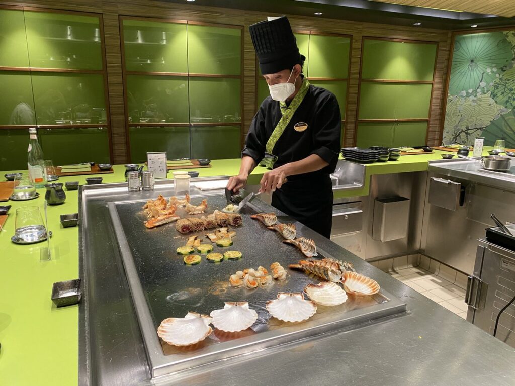 鉄板焼き海渡の料理