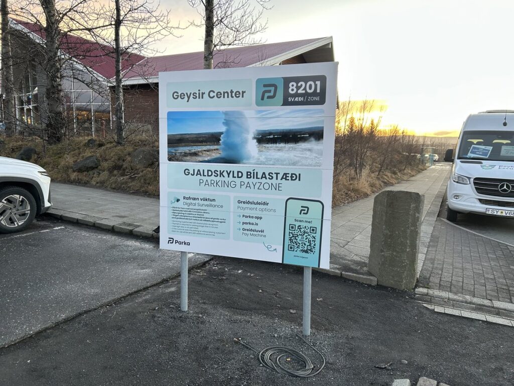 アイスランドの駐車場支払いアプリParkaとEasyPark
