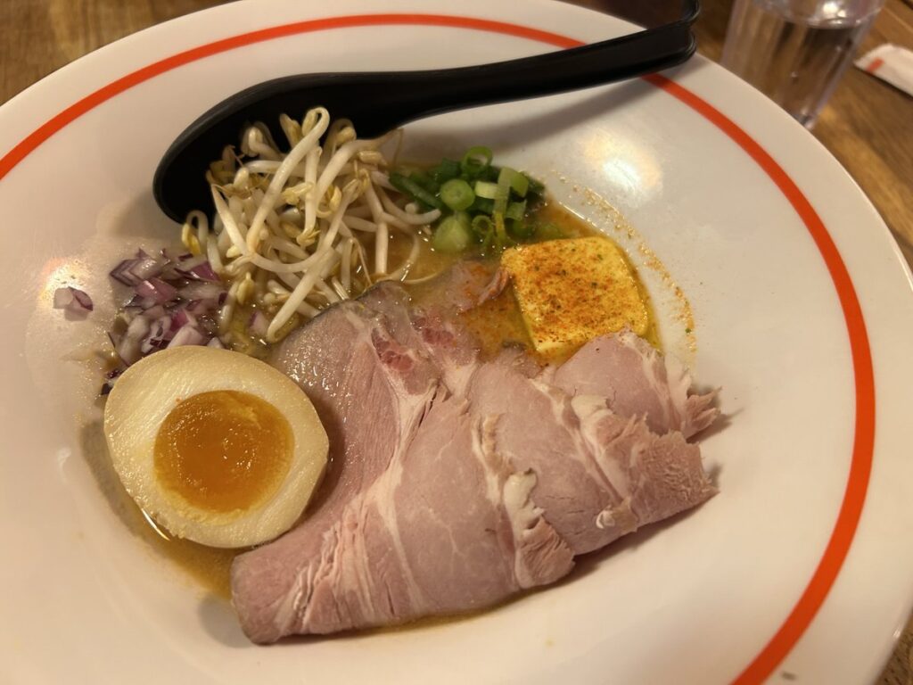 Ramen momoのMiso Tori Paitan