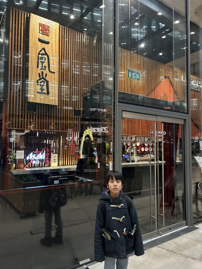 ロンドンの一風堂店舗入口