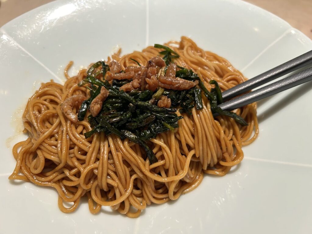 开洋葱油拌面(干しエビとネギ油の和え麺)に関する投稿画像