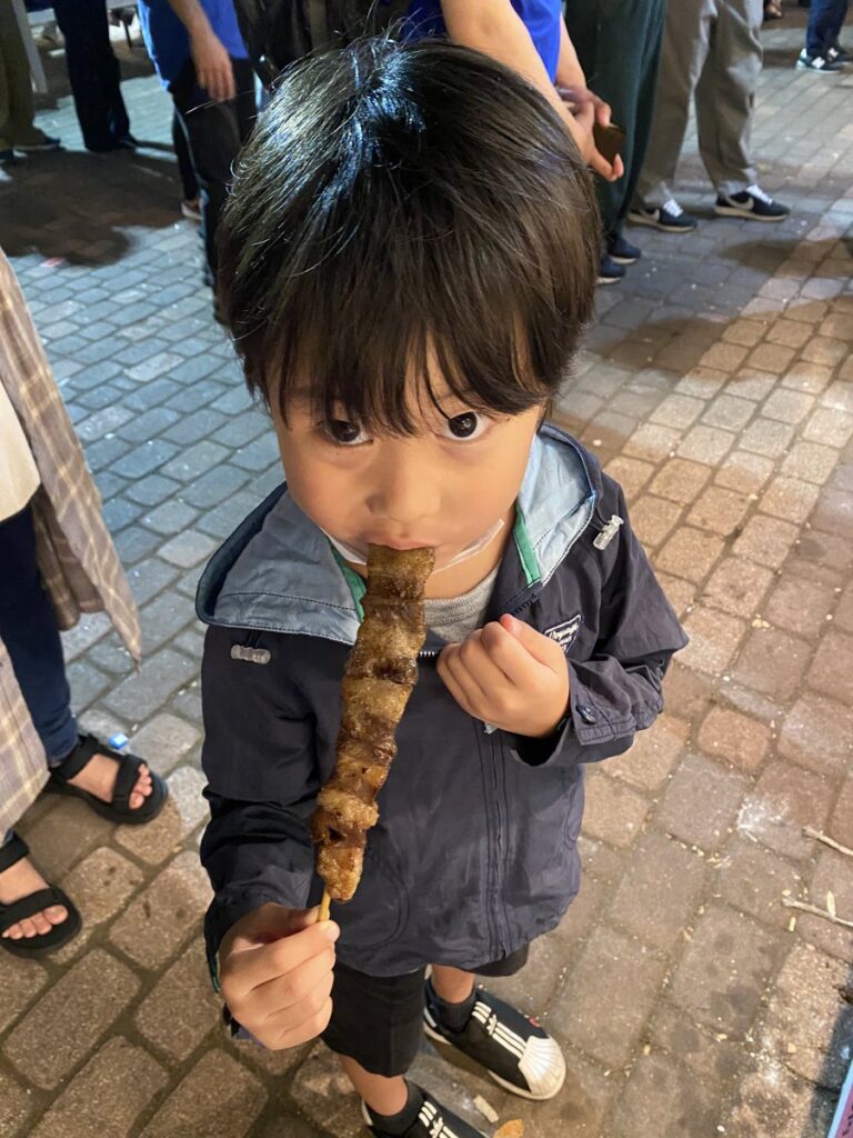 さっぽろオータムフェストのジャンボジンギスカン串