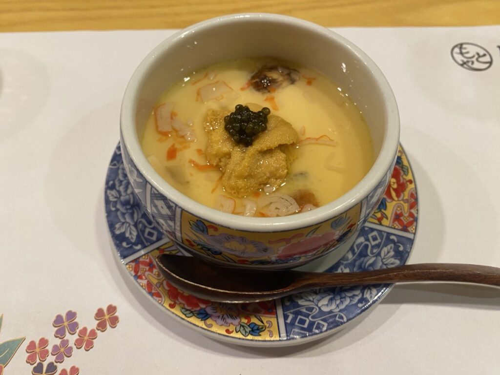 MOTOYA別邸のウニ茶碗蒸し