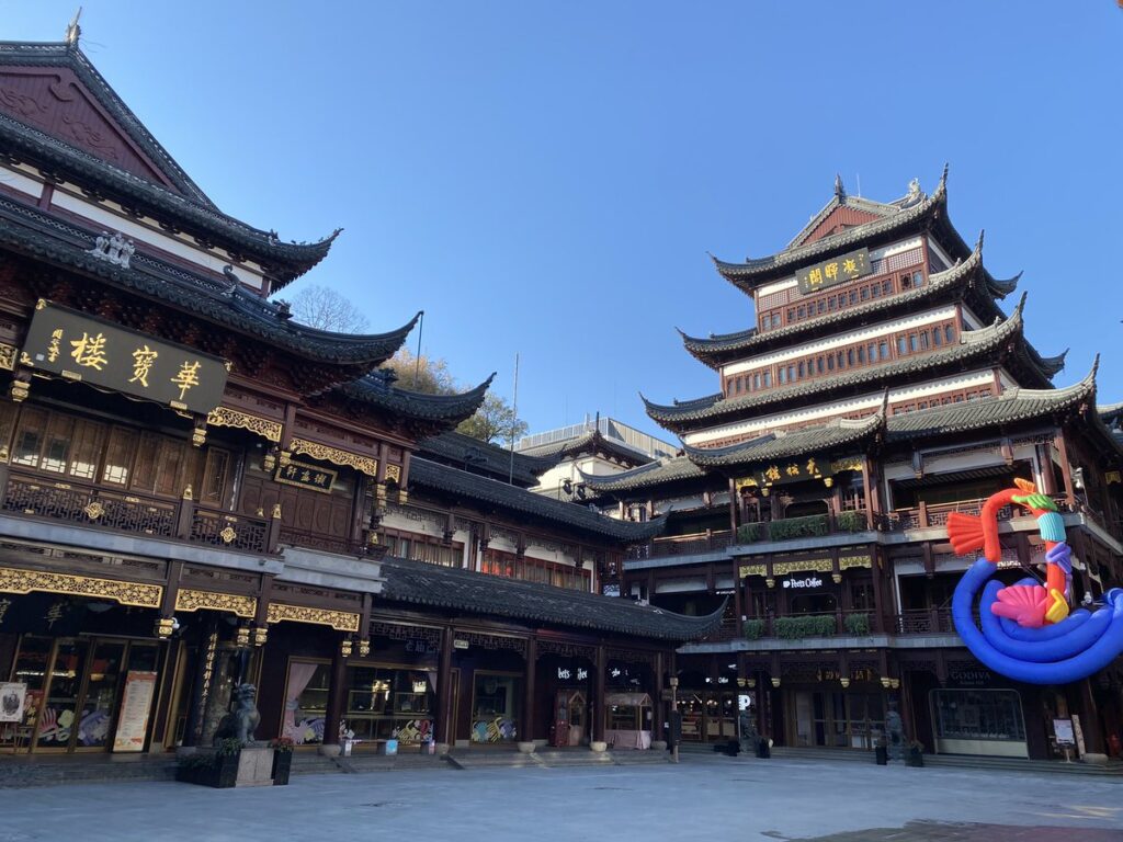 上海・豫園の伝統的な中国建築