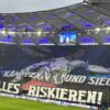 フォルクスパルクシュタディオンのVIP席でハンブルガーSV観戦